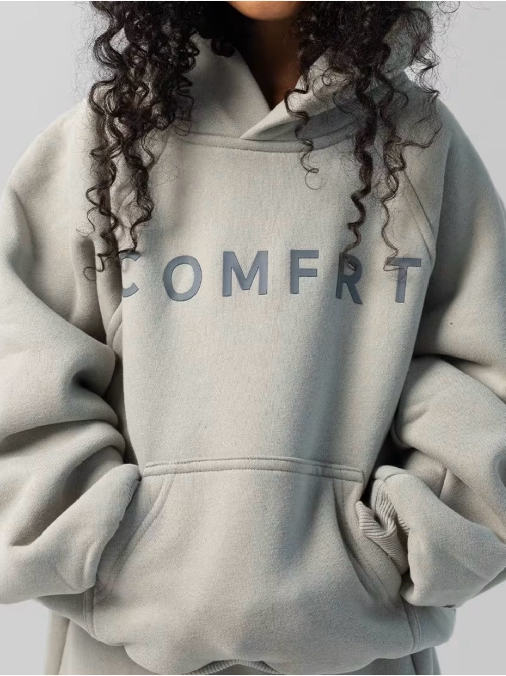 COMFRT Pullover Hoodie